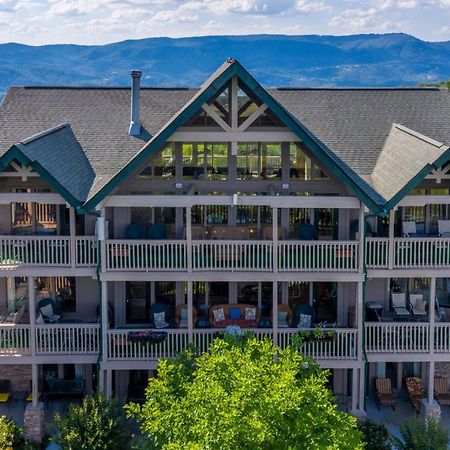 Tanasi Lodge - Reunions, Retreats, Weddings, Family Getaways Sevierville Exterior photo